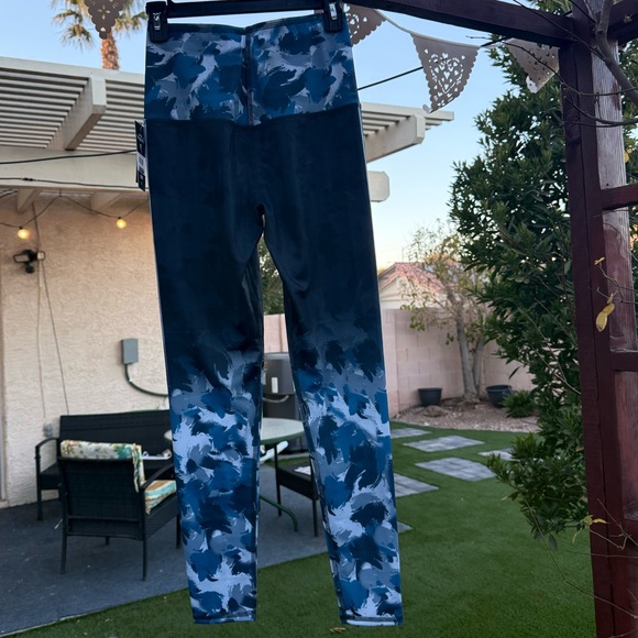 CLOSING SALE! Feregrino’s Mr Legging - Picture 3 of 6